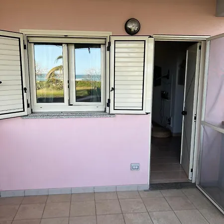 Da Sogno Fronte Mare Holiday home *